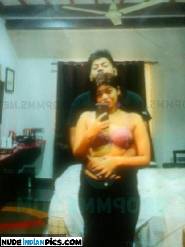 Bollywood Mallu Sexy Desi Girl Nude Selfie