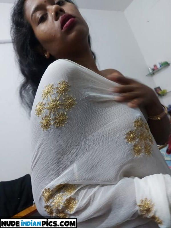 Chennai Behen Priyanka Topless Gf