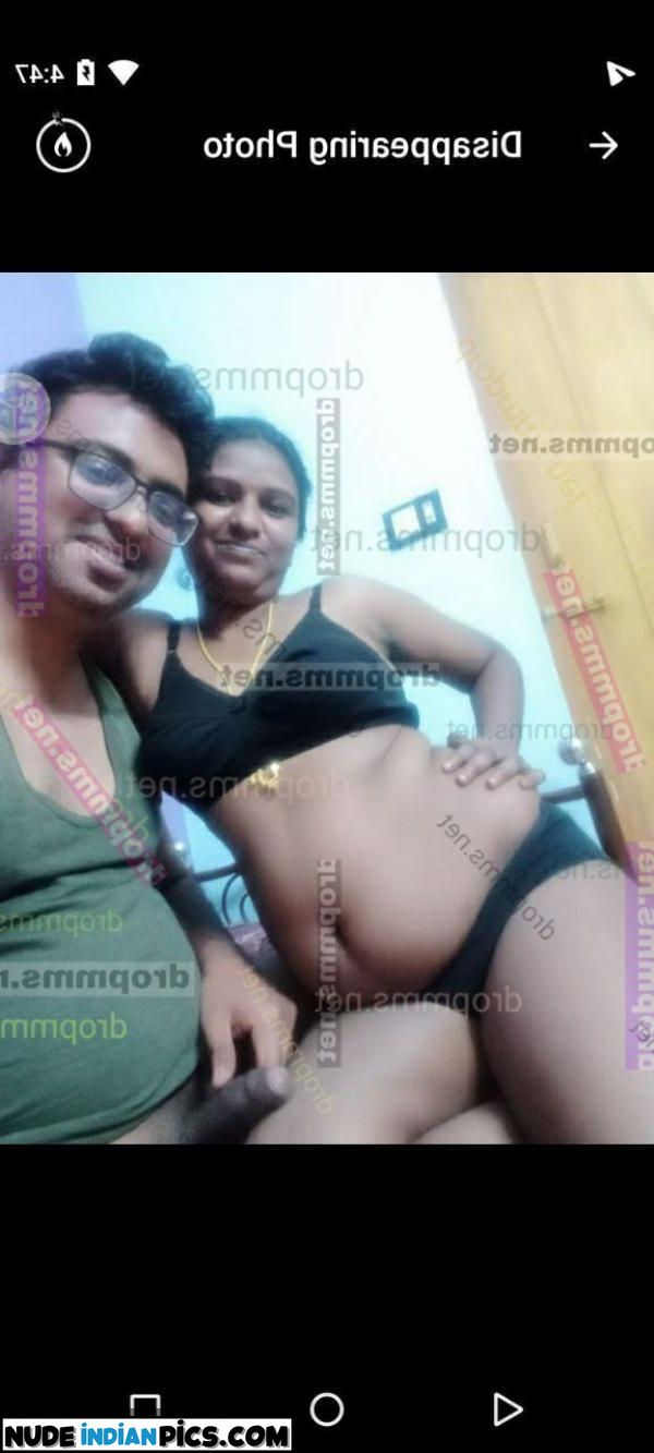 Chubby Tamil Nude Wife Nude On Bed