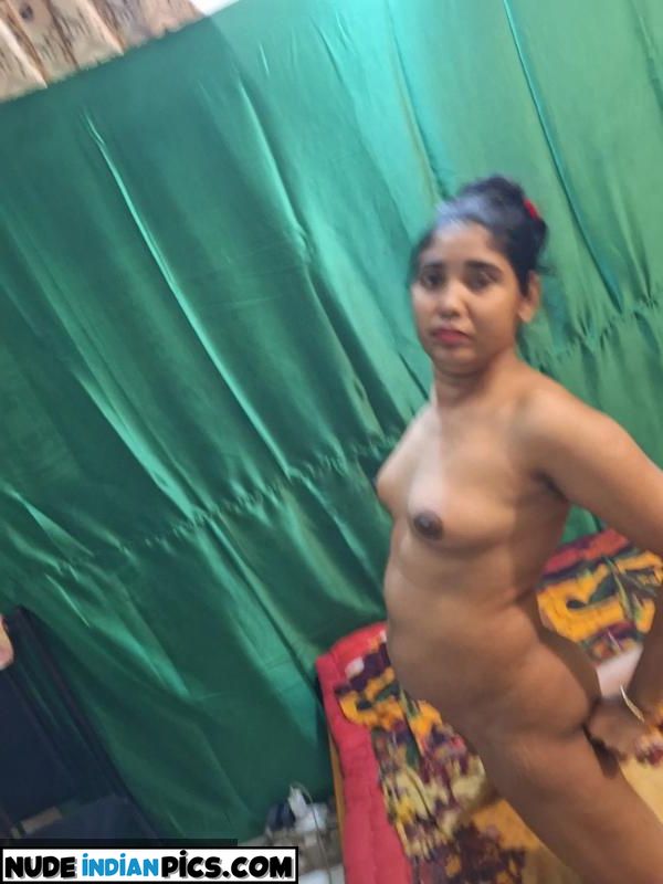 Deshi Sizzling Romance Hot Aunt Nude