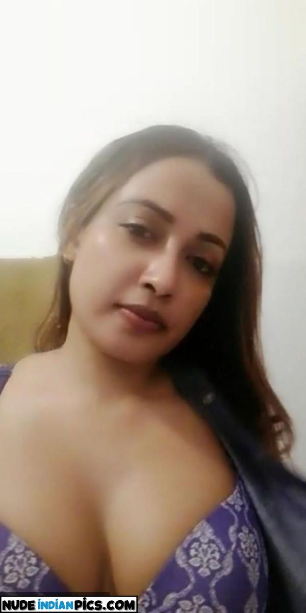 Desi Bhabhi Rohini Milf Full Nude