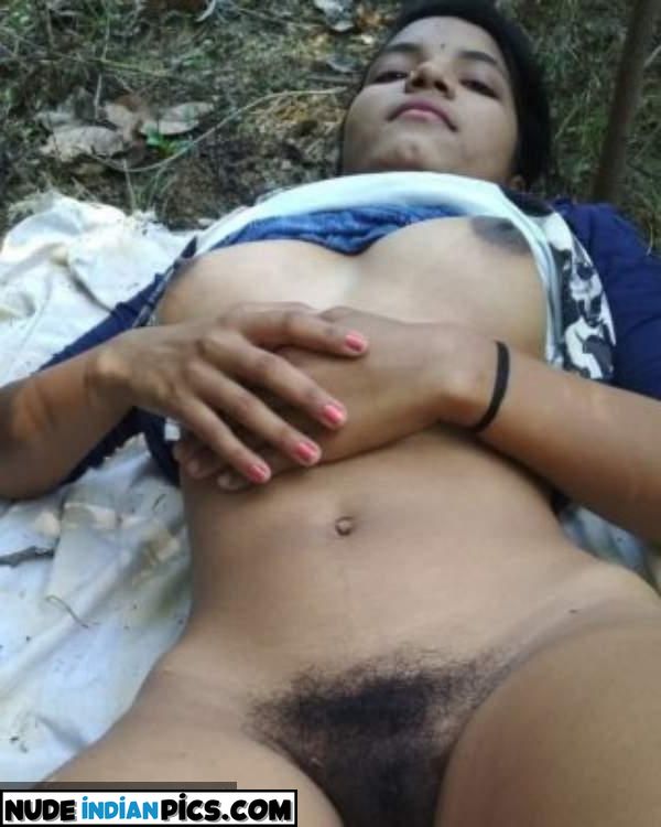 Desi Darlings Ramesh Shy Nude Selfie