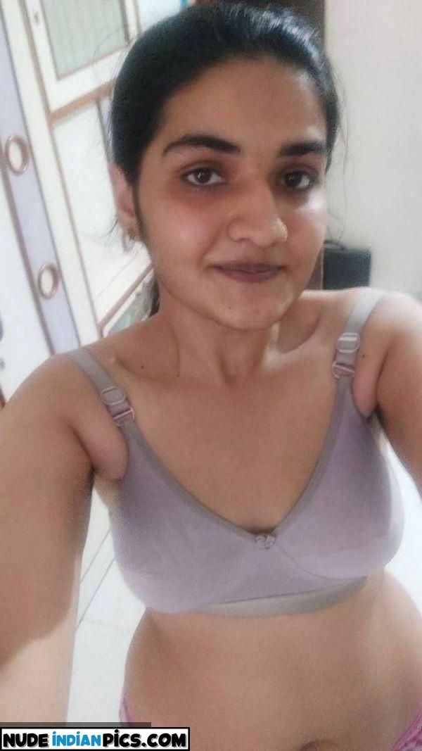 Desi Gudiya Aarti Boudi Nude Picture