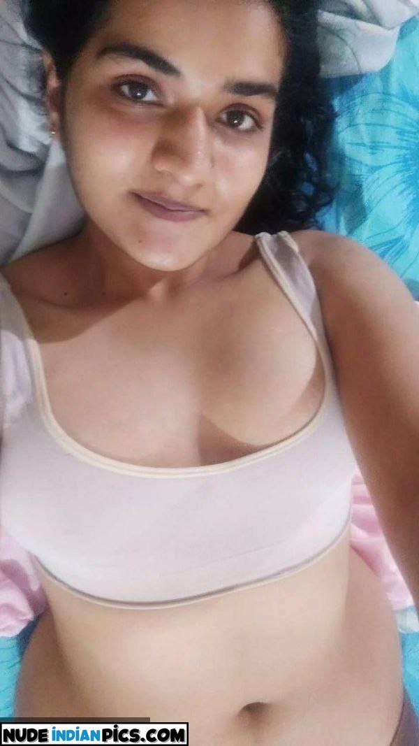 Desi Gudiya Aarti Xxx Nude Pic Indian