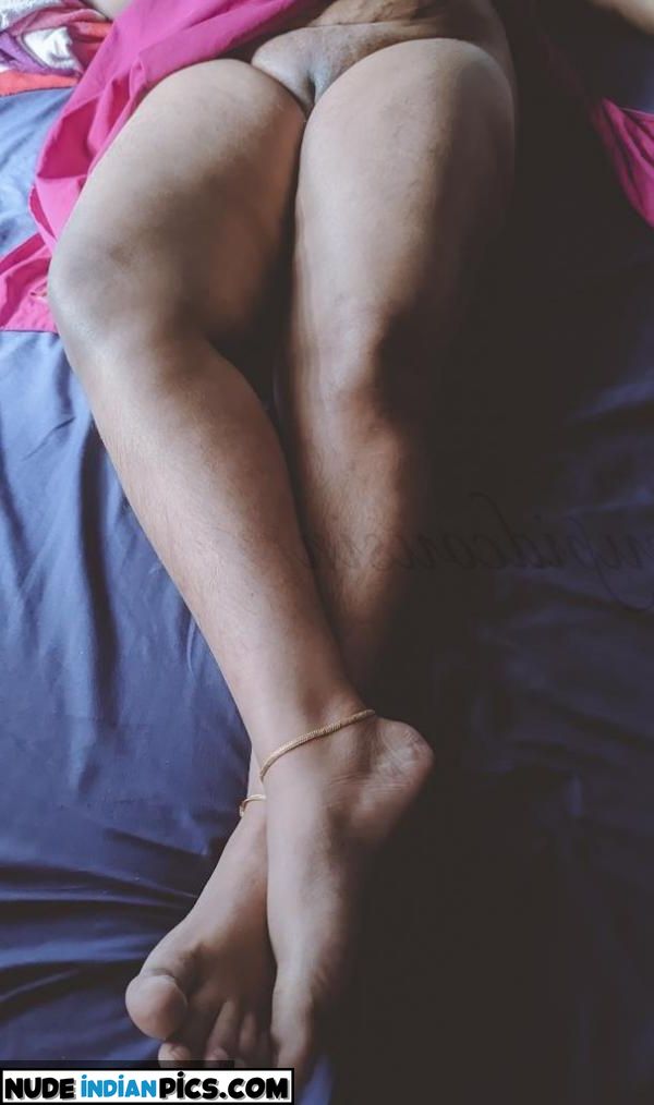 Desi Malayali Bhabhi Anjali Anand Nude