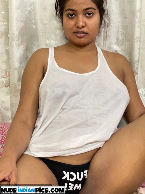 Desi Rukmini Hot Fat Aunty Nude Pics