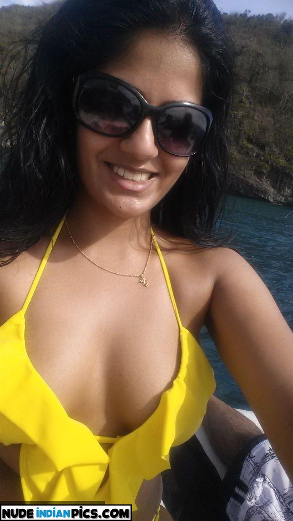 Desi Tamil Bhabhi Indian Mature Nude Women