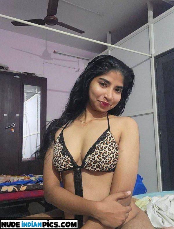Desi Vamps Indian Indian Bowjob