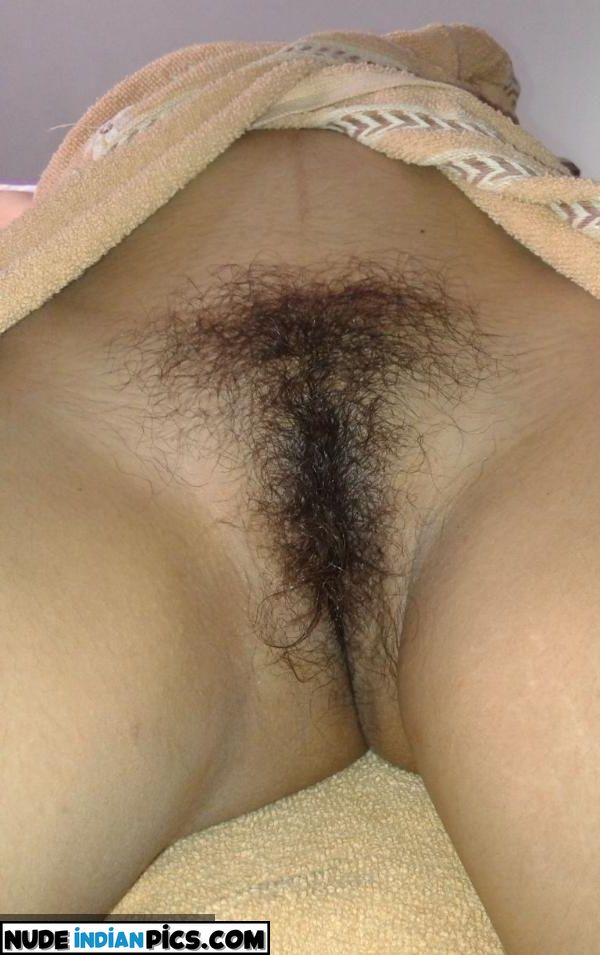 Hairy Desi Babes Actress Nangi Image