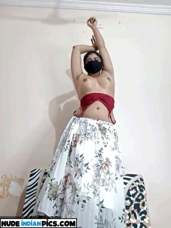 Hindi Moti Chuchi Desi Nude Girls Image