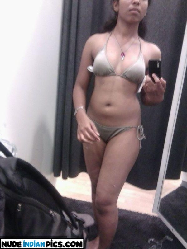 Horny Desi College Indian Aunty Nude Pics Hd