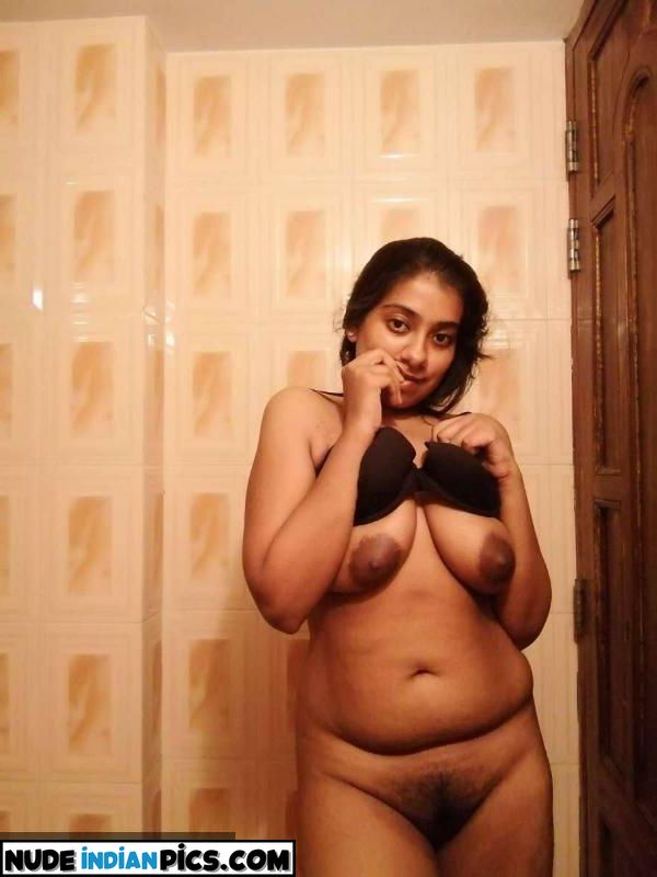 Hot Indian Nude Big Boobed Porn Pics