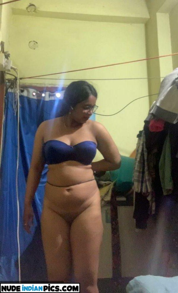 Indian Cute Bhabhi Antarvasana Sex Pics