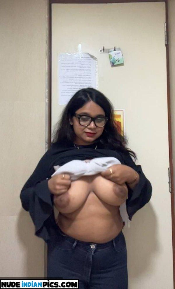 Indian Cute Bhabhi Female Indian Nude