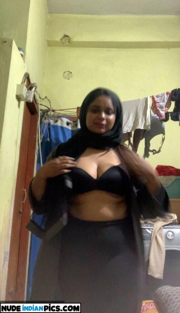 Indian Cute Bhabhi Musalman Sex Photo