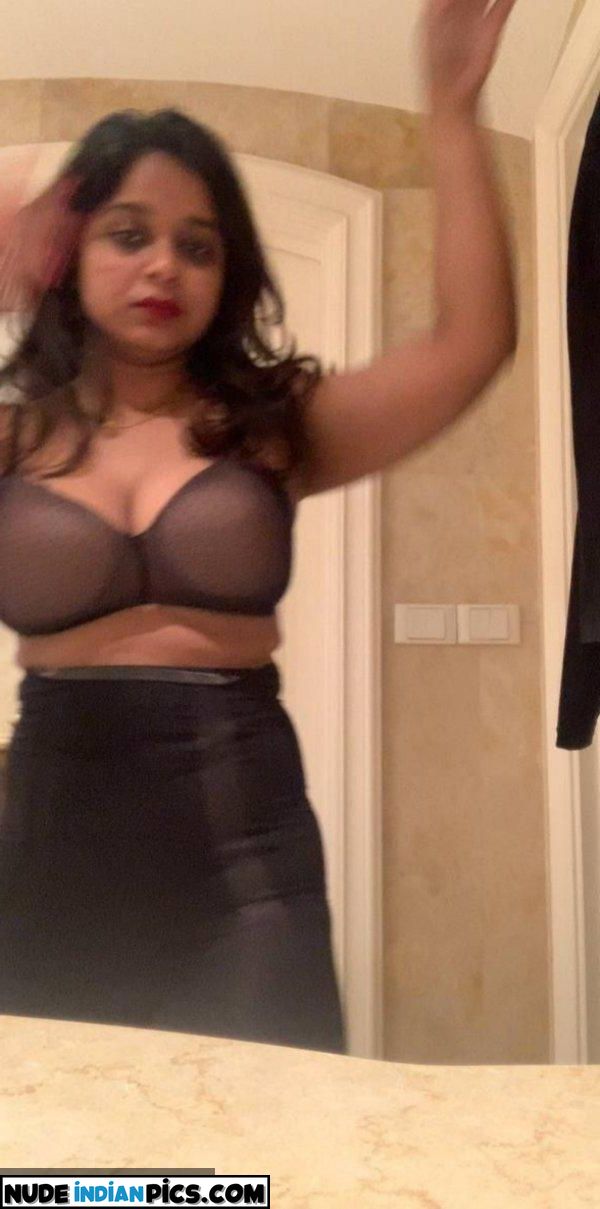 Indian Cute Bhabhi Sex Village Photo