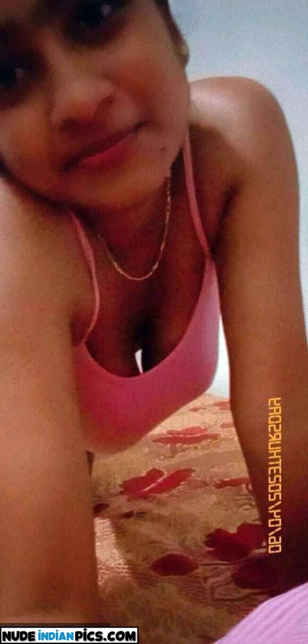 Indian Woman Nude Nude Selfie