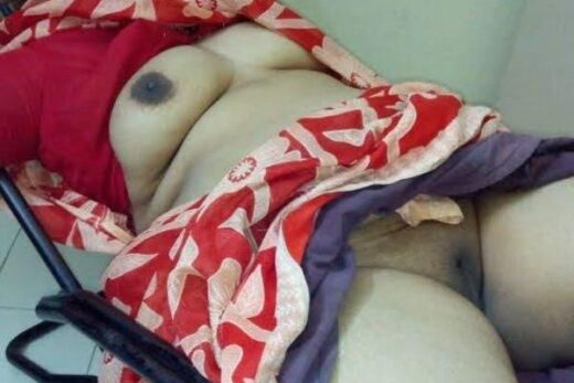 Jigyasa Aur Raashi Krutika Plays Porn