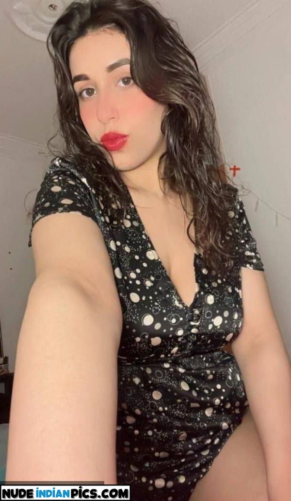Kamini Delhi Ki Teenagers Nude Pic