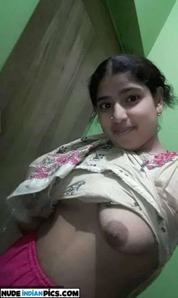 Kavita Bhabhis Indian Boudi Nude Picture