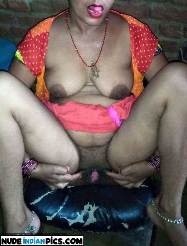 Kavita Bhabhis Indian Nude Teen Selfies