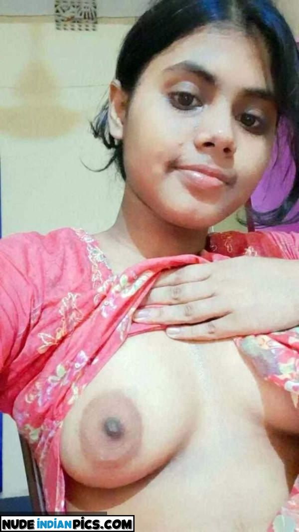 Kavita Ranis Mallu Xxx Indian Girl Nude Pic