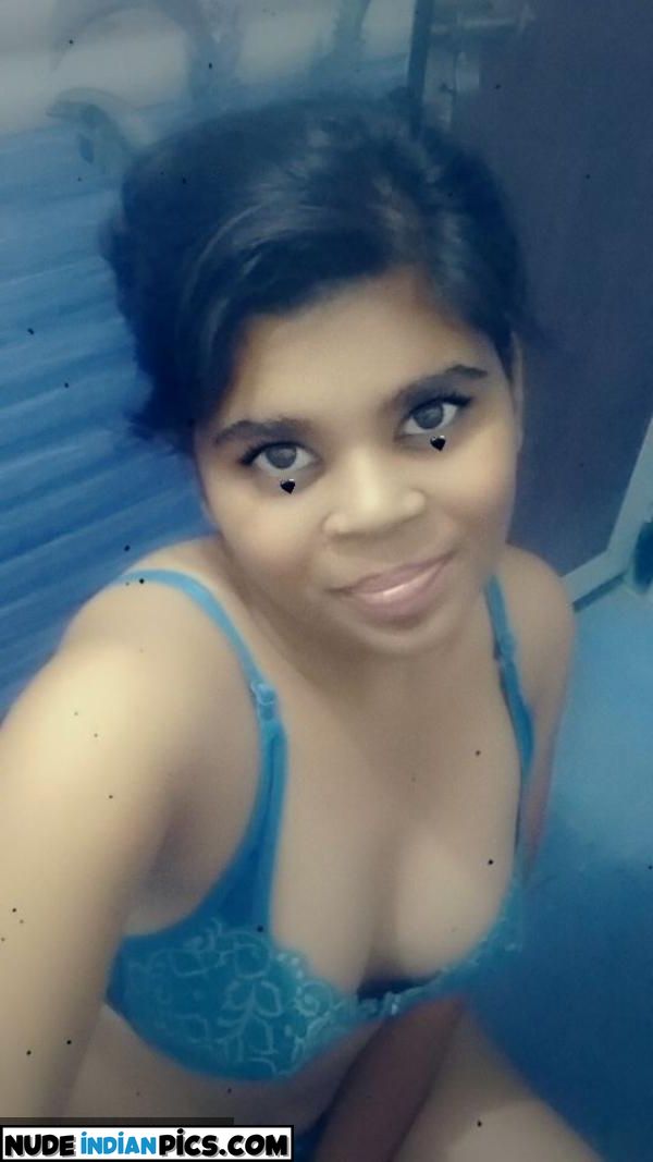 Kavya Sharmas Sizzling Big Boobs Telegram