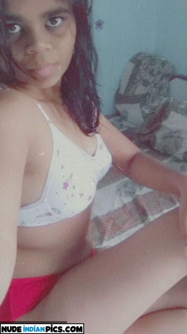 Kavya Sharmas Sizzling Desi Models Nude