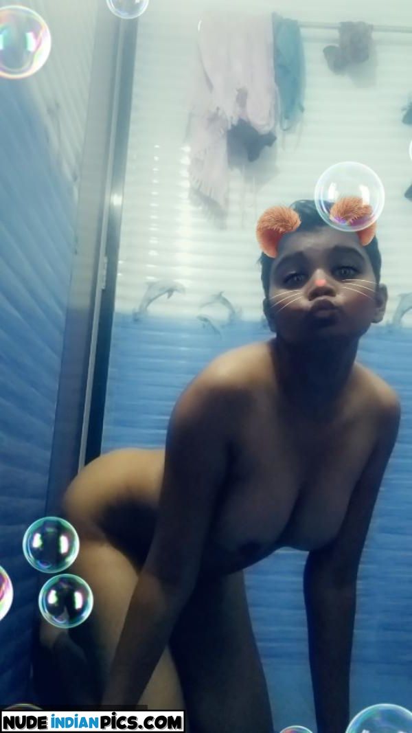 Kavya Sharmas Sizzling Desi Porn Photo