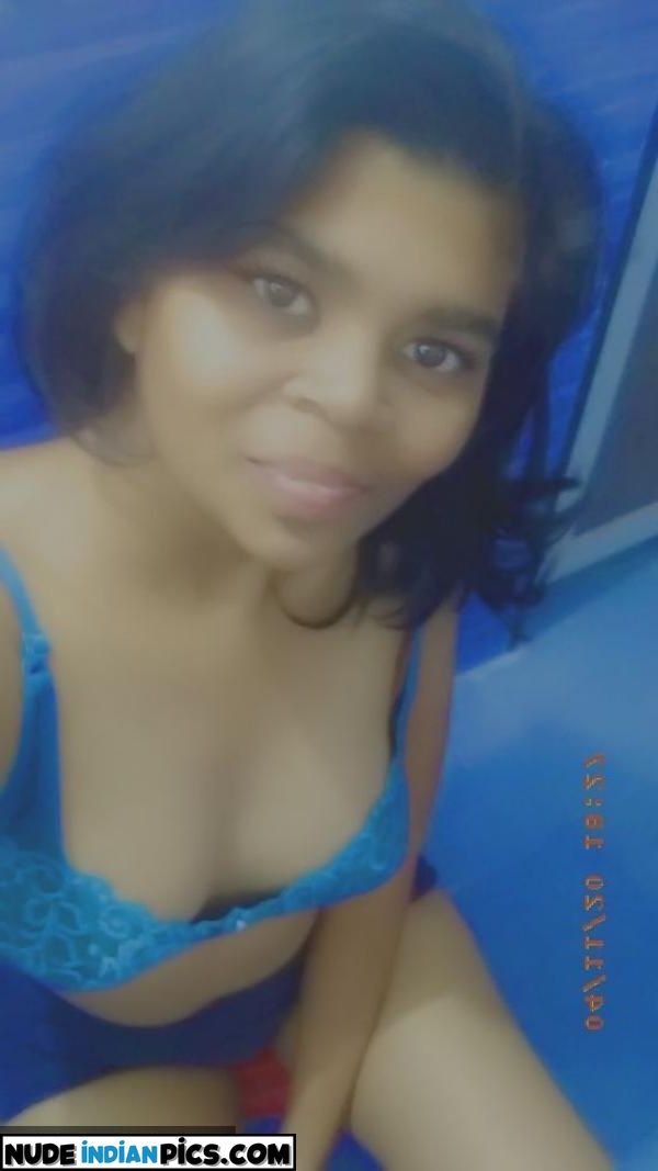 Kavya Sharmas Sizzling Gf Nipples