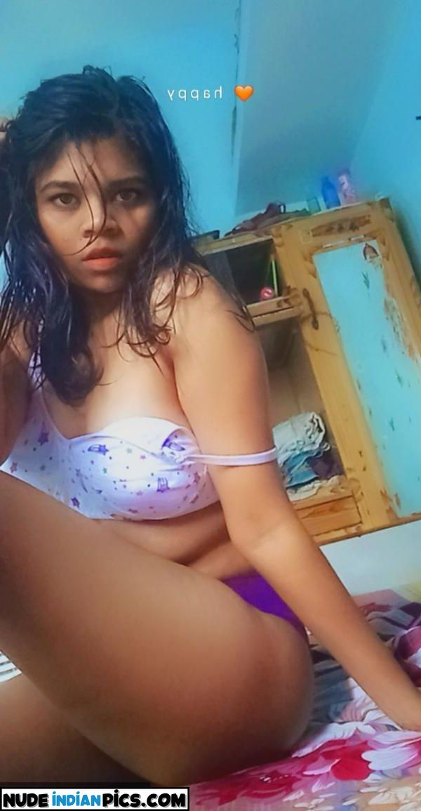 Kavya Sharmas Sizzling Indian Xxx Nude Photo