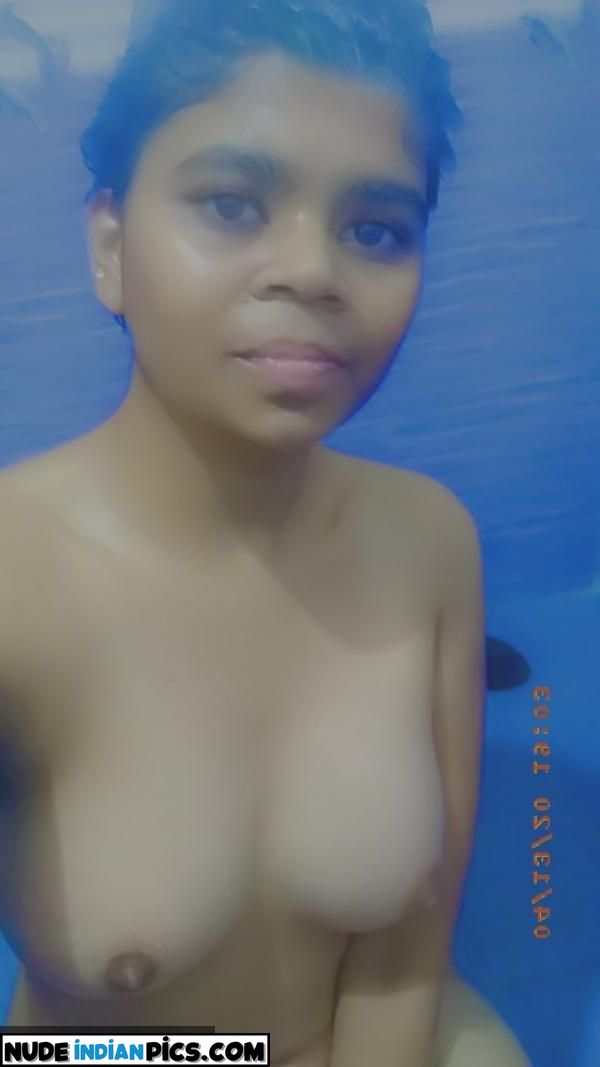 Kavya Sharmas Sizzling Local Nude Women Pics
