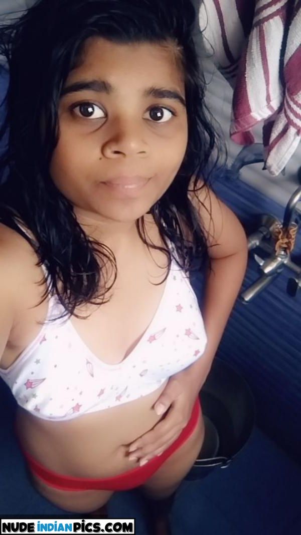 Kavya Sharmas Sizzling Snapchat Porn Leak
