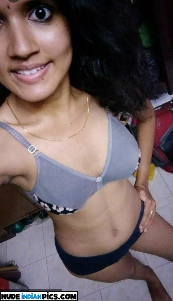 Kerala Mallu Chechi Indian Girl Nude Pik