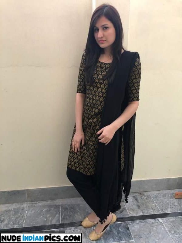 Khushboo Mehreens Leaked Boobpics