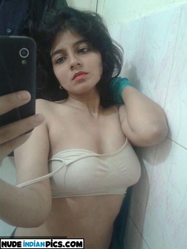 Komal Kapoor Stripping Deepfake Vr Porn