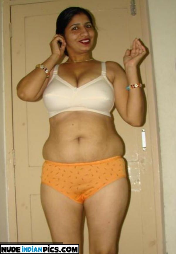 Maharashtra Aunty Ke Aunty X Pic