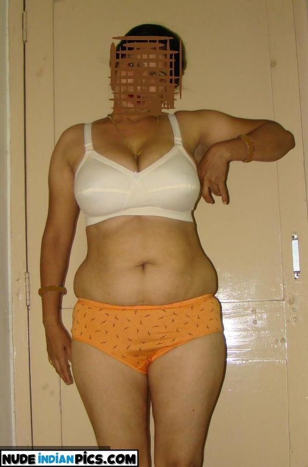 Maharashtra Aunty Ke Bollywood Nange Photo