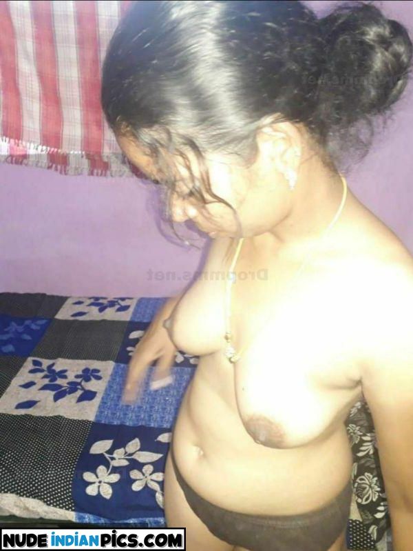 Malayali Beauty Aaradhya Nude Desi Girls Photos