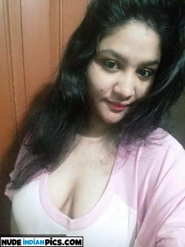 Marathi Ladki Sexy Exposed Nude Snapchat