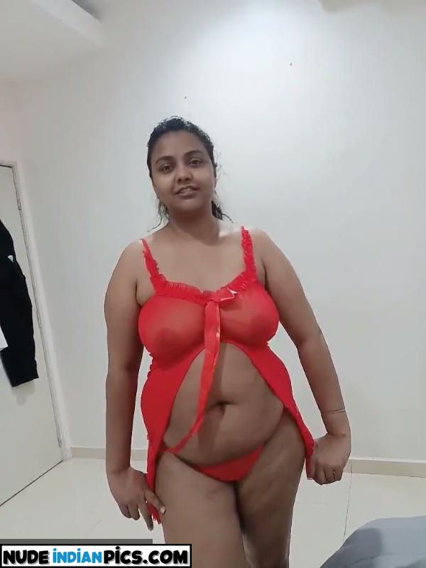 Marathi Madam Sex Mom Nude Selfie