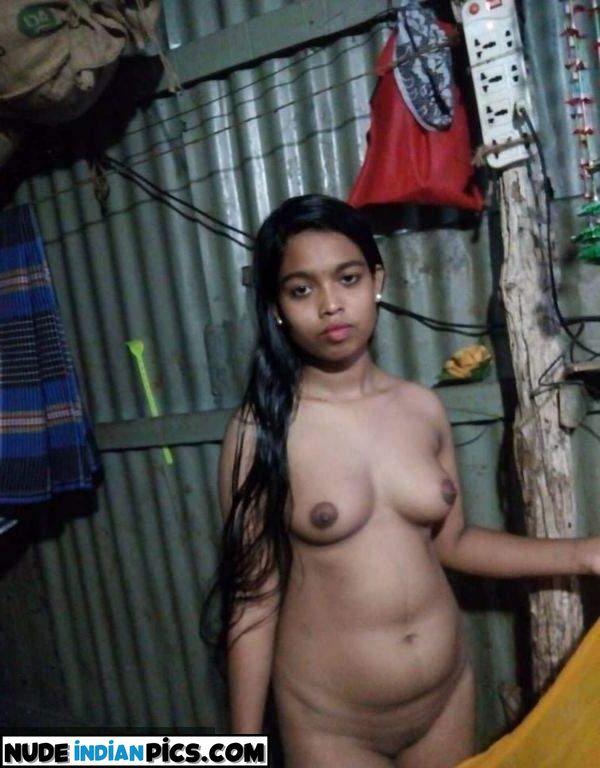 Marathi Mulgiyaan Bold Indian Aunty Pussy Photos