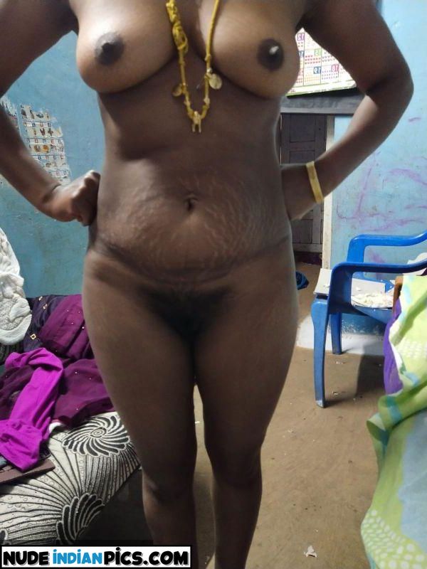 Masaledaar Malayali Sultry Desi Nude Girls Images
