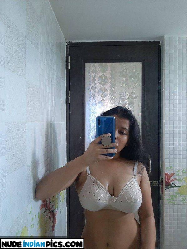Meera And Rohans Naked Selfie Wife