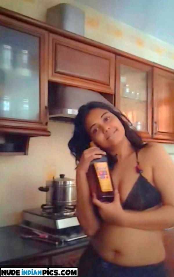 Mumbai Bhabhi Nalini Aunty Photos