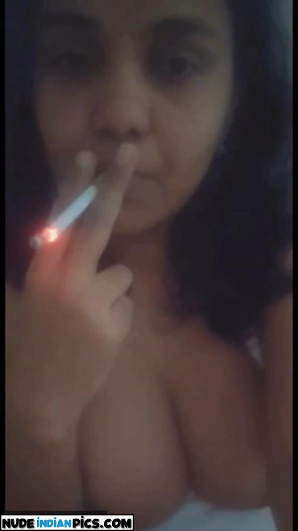 Mumbai Bhabhi Nalini Moms Nude Images