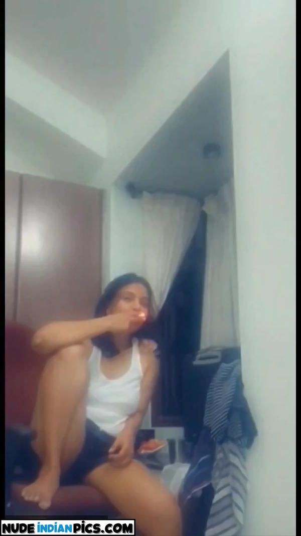 Mumbai Bhabhi Nalini Nude Desi Girls Pic