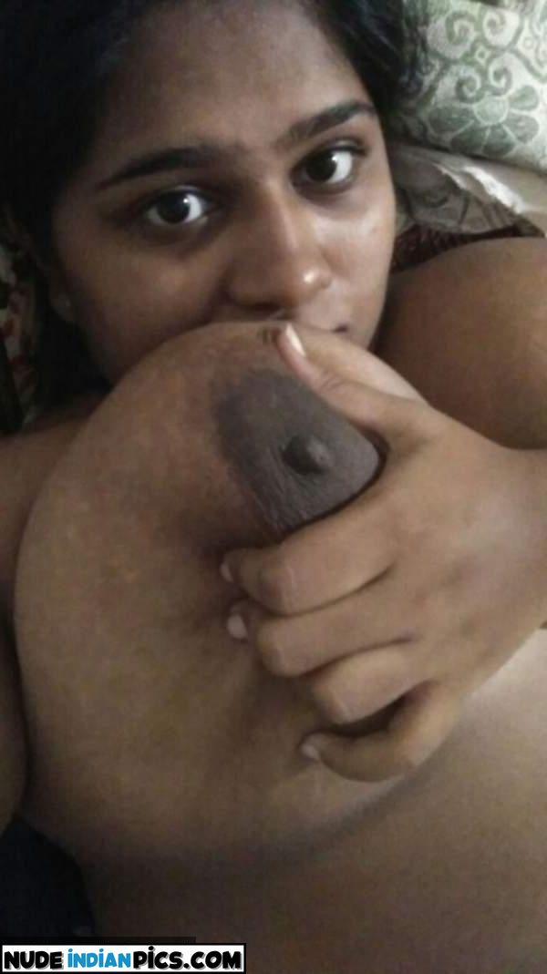 Naughty Indian Couples Porn Pic Nude