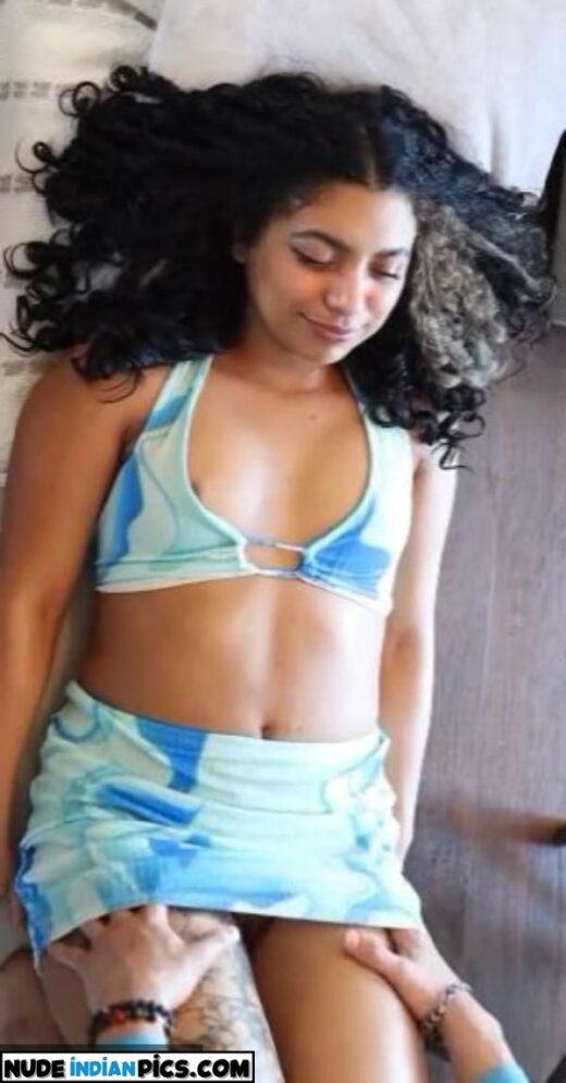 Nri Babe Rhea Nude Indian College Girl Pic