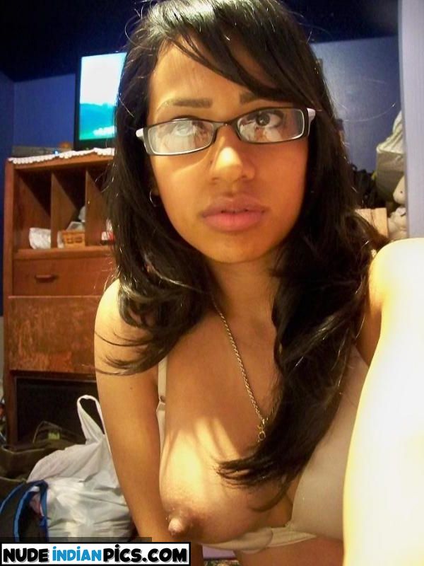 Nri Topless Babe Indian Hot Sex Pics